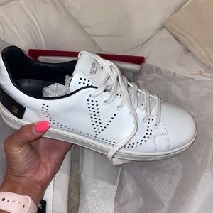 Valentino Sneakers